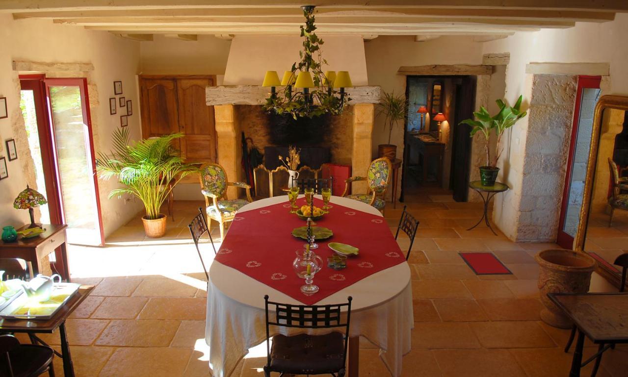 Le Manoir Du Rocher Домм Экстерьер фото